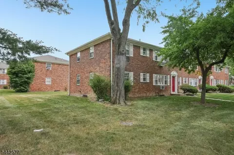 1255 Valley Rd # A, Wayne, NJ 07470 photo 2