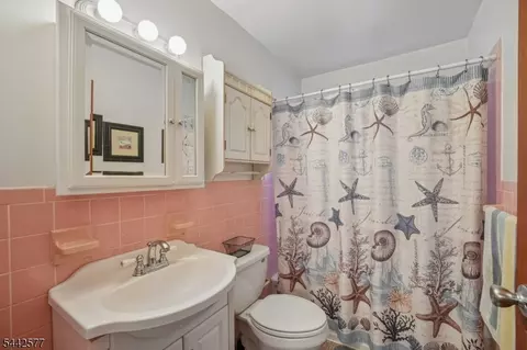 1255 Valley Rd # A, Wayne, NJ 07470 photo 21