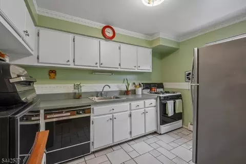 1255 Valley Rd # A, Wayne, NJ 07470 photo 11