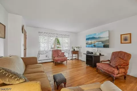 1255 Valley Rd # A, Wayne, NJ 07470 photo 5