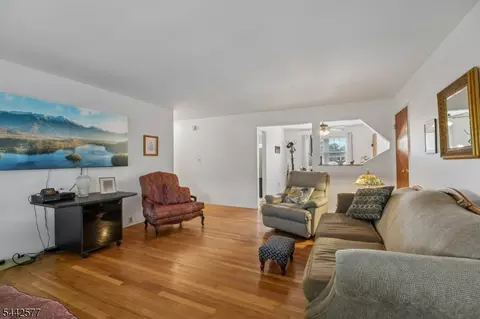 1255 Valley Rd # A, Wayne, NJ 07470 photo 7