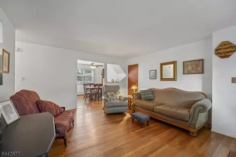 1255 Valley Rd # A, Wayne, NJ 07470 photo 6