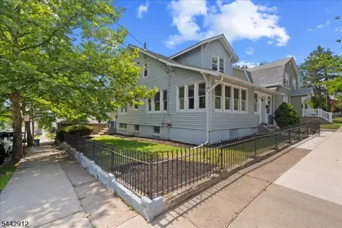 191 Brown Ave, Prospect Park, NJ 07508