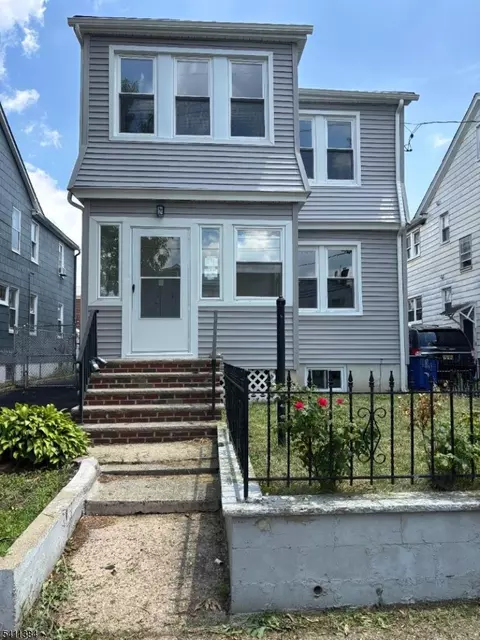 188 N 15th St, Bloomfield, NJ 07003