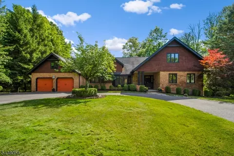 14 Denman Ct, Short Hills, NJ 07078