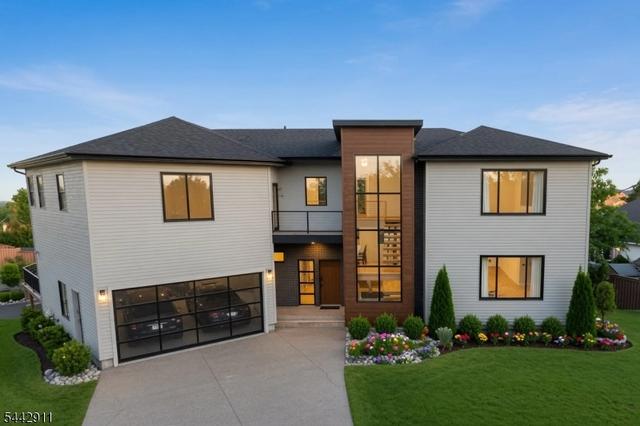 6 Heather Hills Rd, Washington Boro, NJ 07882