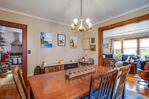 Dining - 110 Lyons Pl, Springfield, NJ 07081 photo 2 of 2