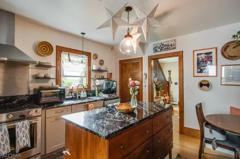 Kitchen - 110 Lyons Pl, Springfield, NJ 07081 photo 1 of 4