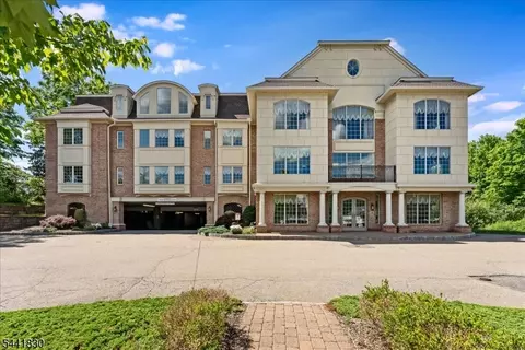 16 Main St #C6, Sparta, NJ 07871