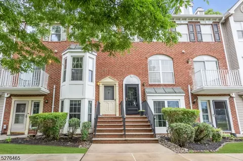 709 Dunn Cir, Bridgewater, NJ 08807
