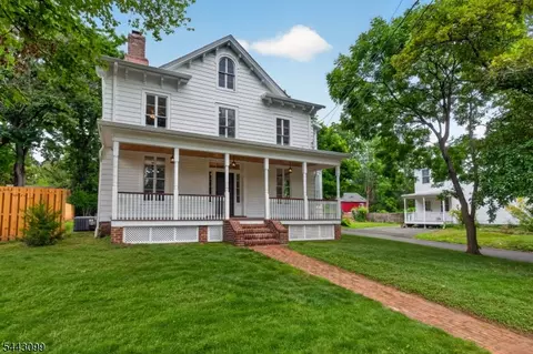 23 Amwell Rd, Hillsborough, NJ 08844