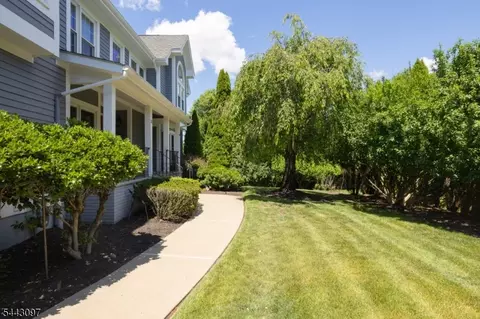 11 Gates Pl, Wayne, NJ 07470 photo 5