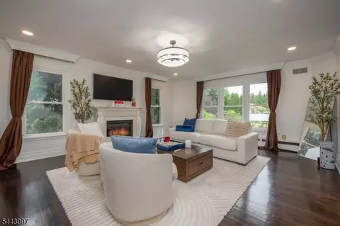 11 Gates Pl, Wayne, NJ 07470 photo 10