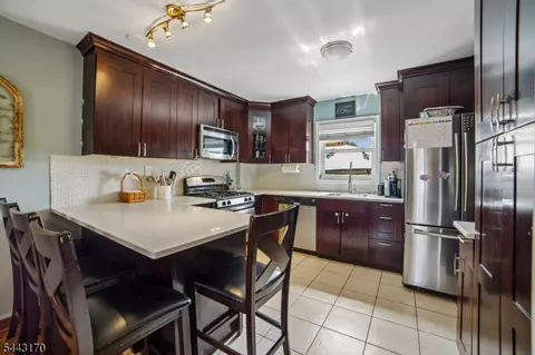 Kitchen - 661 Palisade Rd, Union, NJ 07083 photo 1 of 2