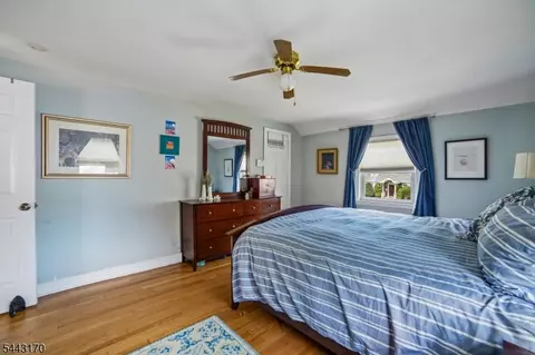 Bedroom - 661 Palisade Rd, Union, NJ 07083 photo 2 of 7
