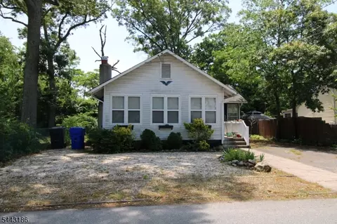 31 Nejecho Dr, Brick Twp, NJ 08723
