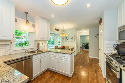 Kitchen - 17 Hillcrest Dr, Randolph, NJ 07869 photo 1 of 4