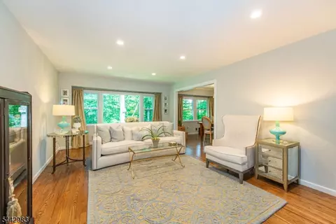 Living - 17 Hillcrest Dr, Randolph, NJ 07869 photo 1 of 6