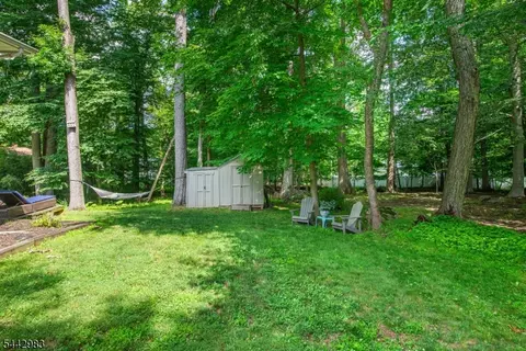Exterior - 17 Hillcrest Dr, Randolph, NJ 07869 photo 8 of 11