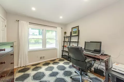 17 Hillcrest Dr, Randolph, NJ 07869 photo 28