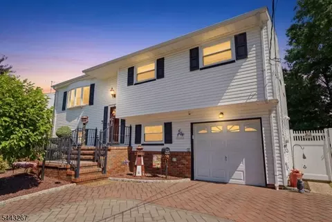 62 Pinho Ave, Carteret, NJ 07008
