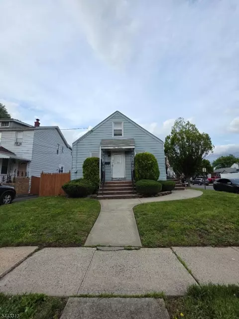 900 Baldwin Ave, Linden, NJ 07036