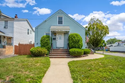 900 Baldwin Ave, Linden, NJ 07036