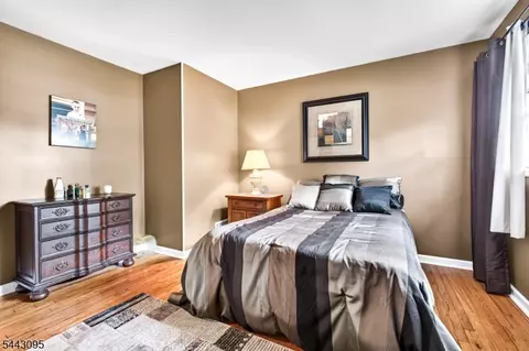 Bedroom - 448 Warfield Rd, North Plainfield, NJ 07063 photo 2 of 3