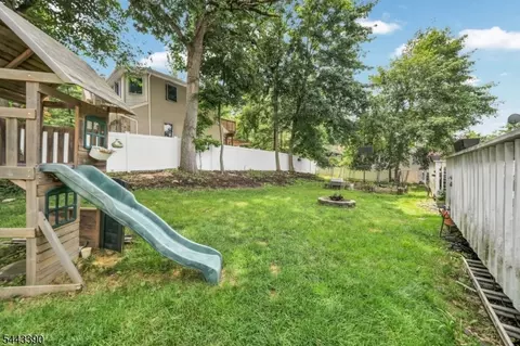 48 Lake Dr E, Wayne, NJ 07470 photo 30