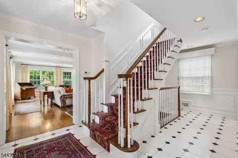 638 Mountain Ave, Berkeley Heights, NJ 07922