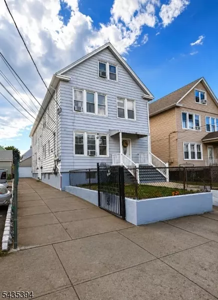 1010 Kilsyth Rd, Elizabeth, NJ 07208