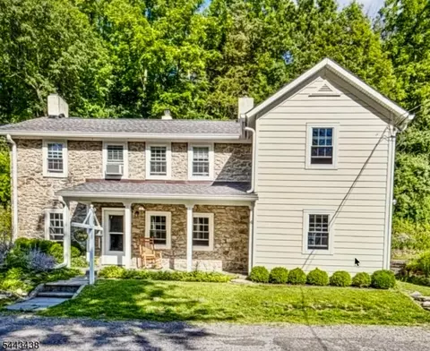 919 Wall St, Newton, NJ 07860