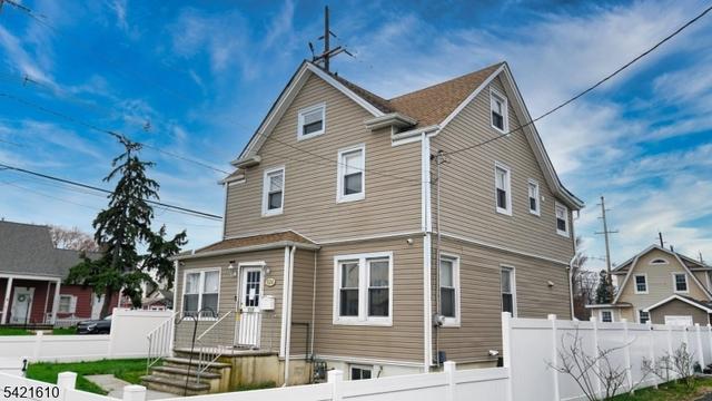 824 Chestnut St, Roselle, NJ 07203