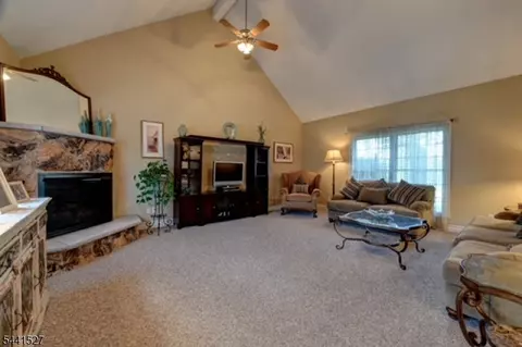 Living - 32 Dyer Rd, Wantage, NJ 07461 photo 2 of 2