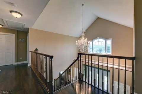 Entry Way - 32 Dyer Rd, Wantage, NJ 07461 photo 5 of 6