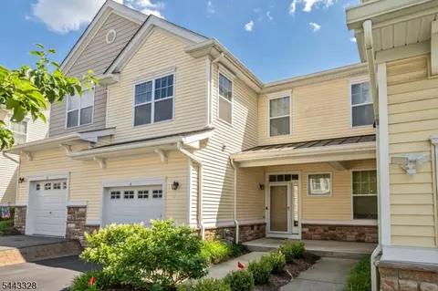 Exterior - 6 Alexanders Rd, Allamuchy Twp, NJ 07840 photo 2 of 7