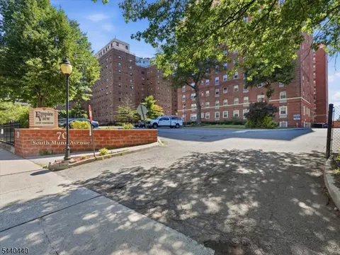 70 S Munn Ave #413, East Orange, NJ 07018