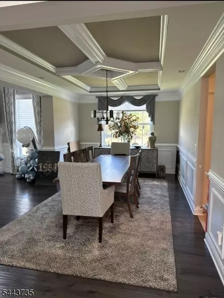 96 Van Cleef Dr, Whitehouse Station, NJ 08889