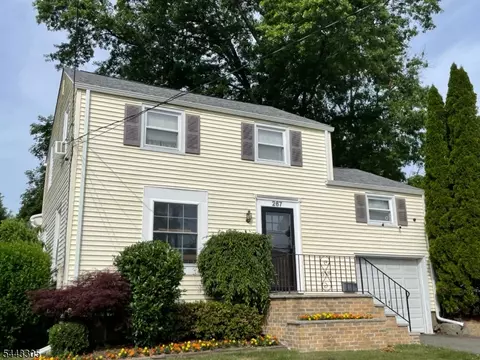 267 Kings Rd, Madison, NJ 07940