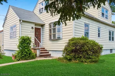 8-15 Berdan Ave, Fair Lawn Boro, NJ 07410