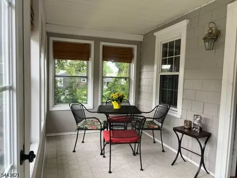 91 Mcadoo Ave, Hamilton, NJ 08619