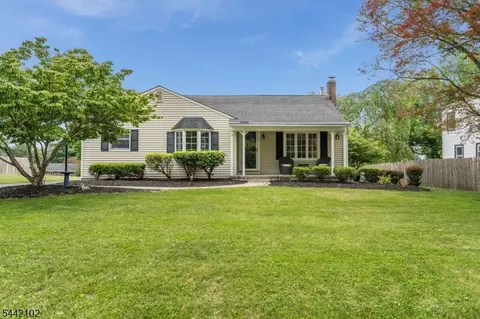 244 Hillcrest Dr, Milford, NJ 08848