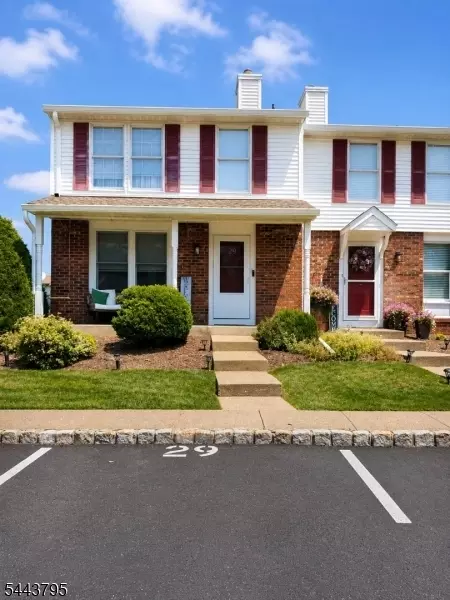29 Constitution Way, Franklin, NJ 07416