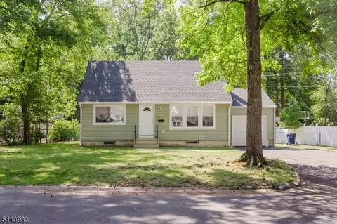 1152 Inwood Pl, Plainfield, NJ 07062