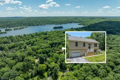 220 Wawayanda Rd, Vernon Twp, NJ 07422