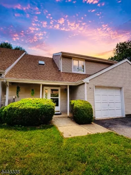 74 Winchester Way, Somerset, NJ 08873
