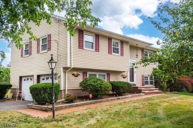 1 Midvale Ave, Fairfield, NJ 07004