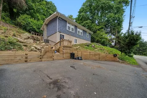 211 Franklin Rd, Denville, NJ 07834