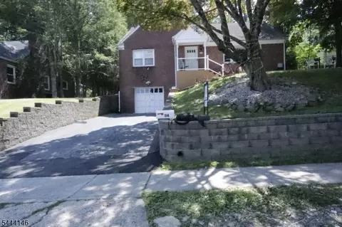 114 Sussex Ave, Morristown, NJ 07960
