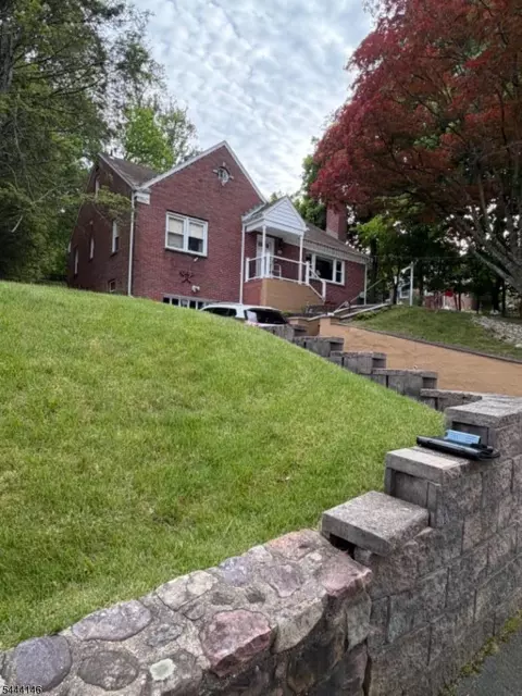 114 Sussex Ave, Morristown, NJ 07960
